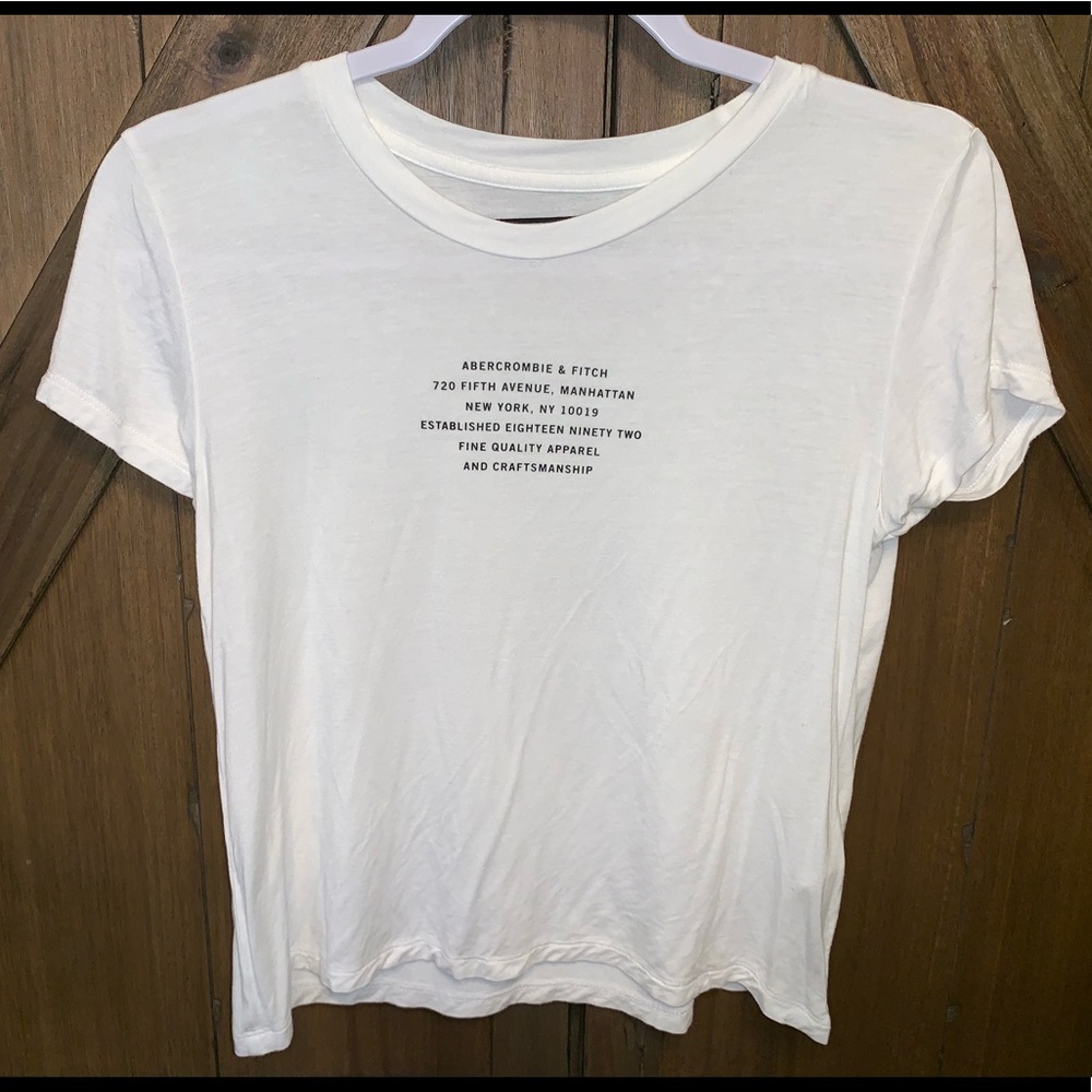 Abercrombie and Fitch Womans xs white t shirt